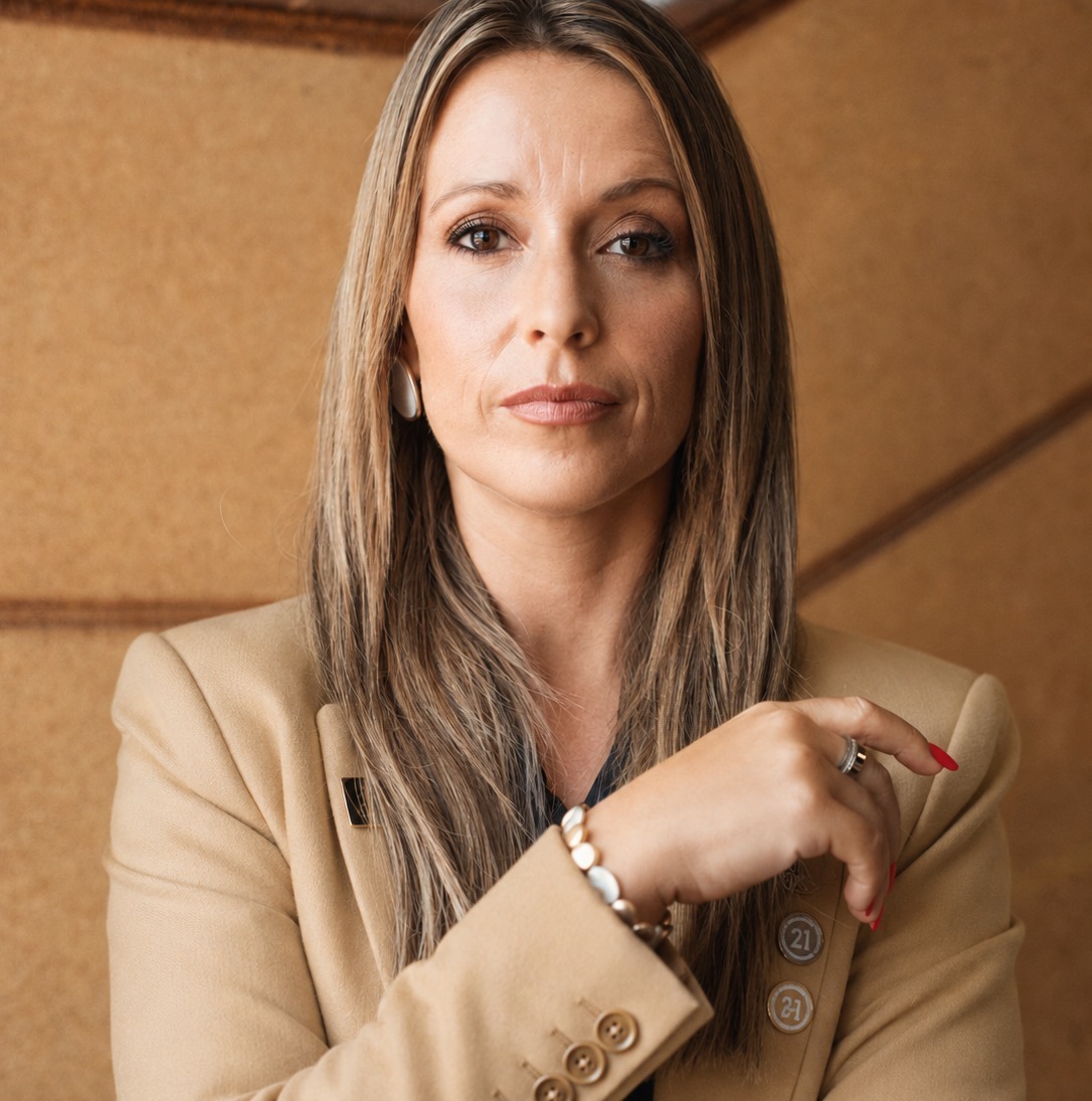 Cristina Ribeiro
