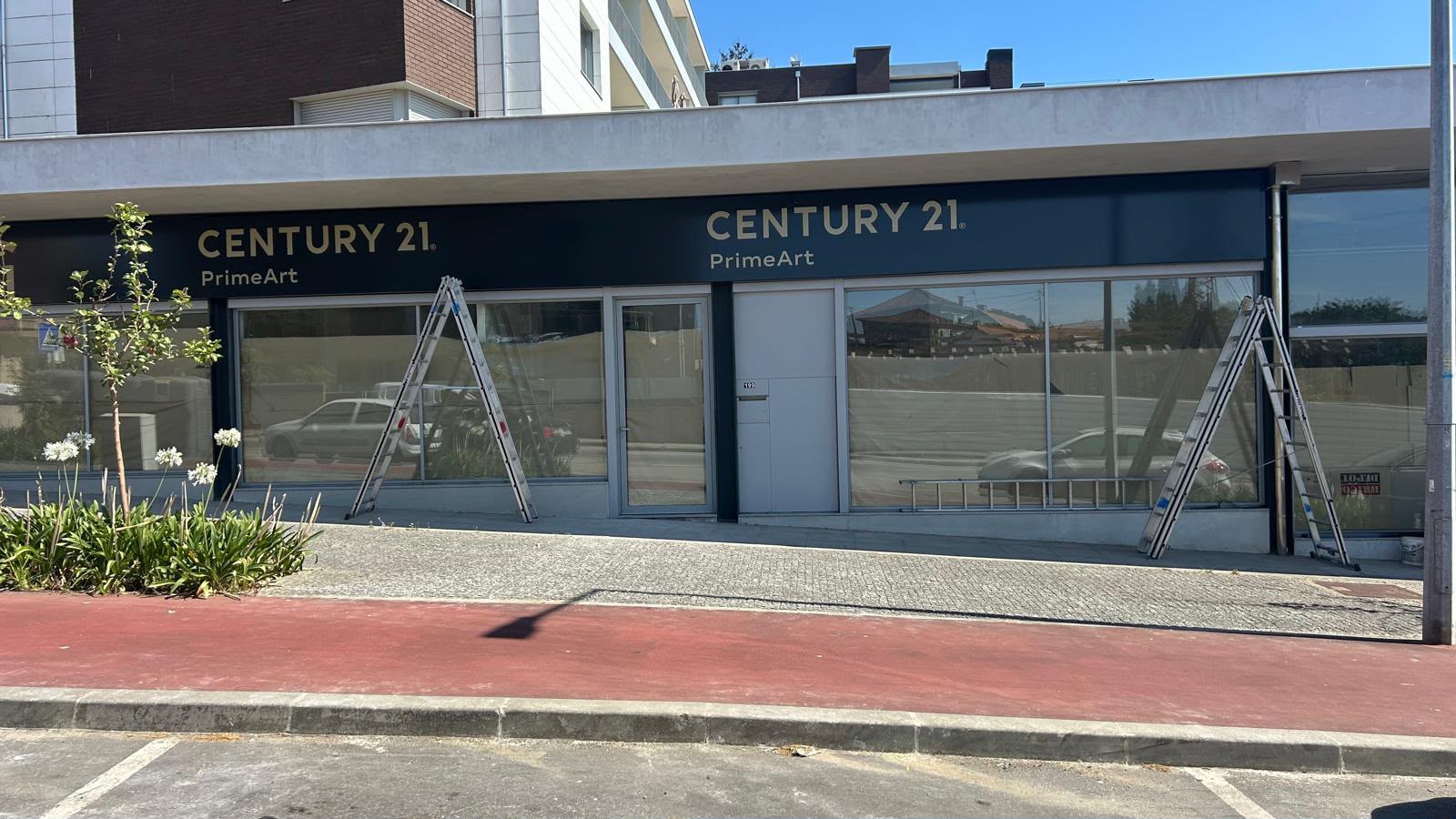 CENTURY 21 Prime Art