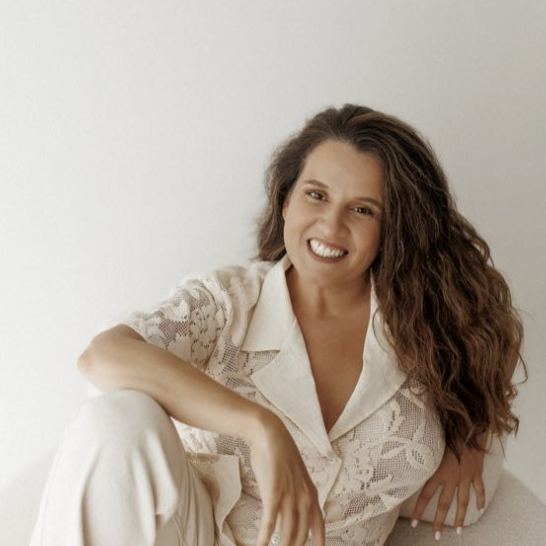 Vânia Araujo