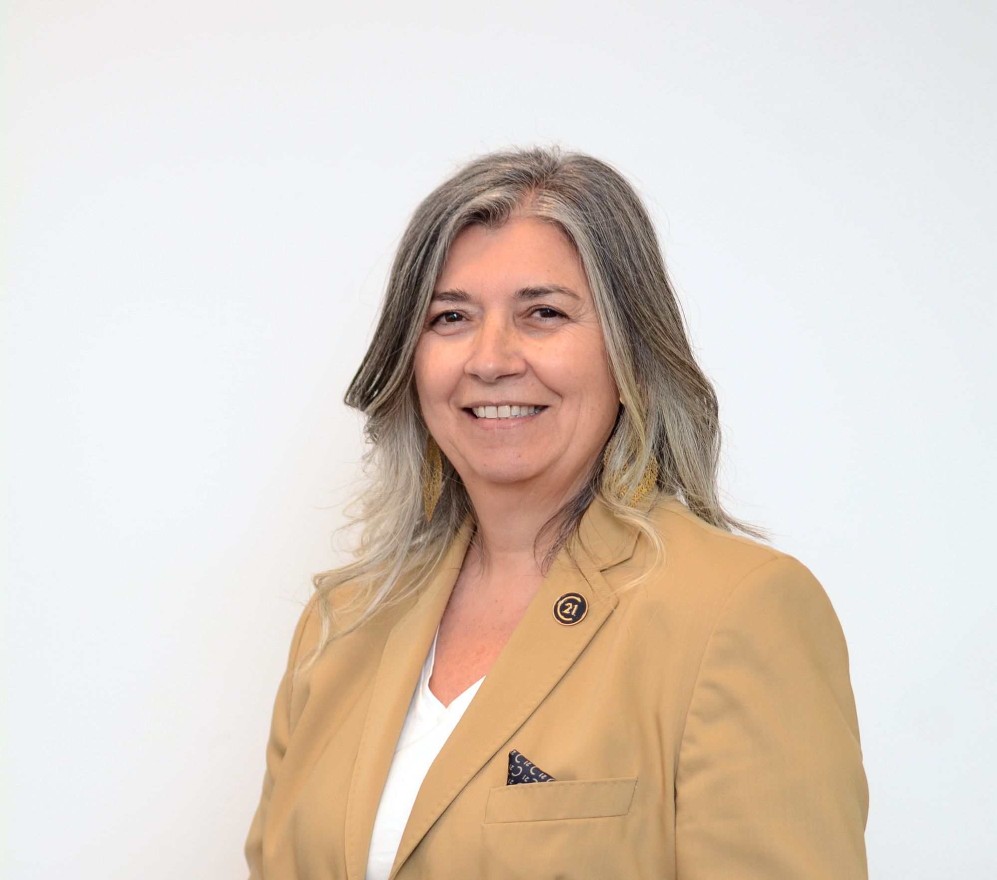 Fátima Barreiras - Signature Advisors 